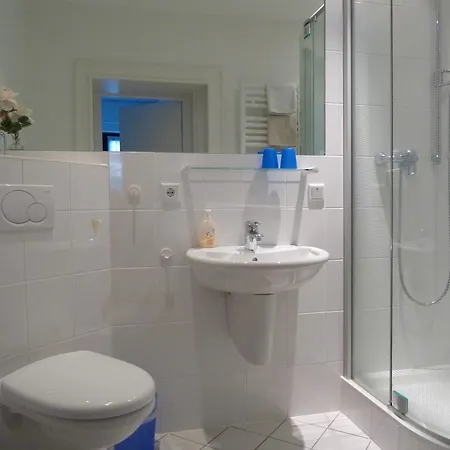 Appartementhaus Dr Domberg 5 *